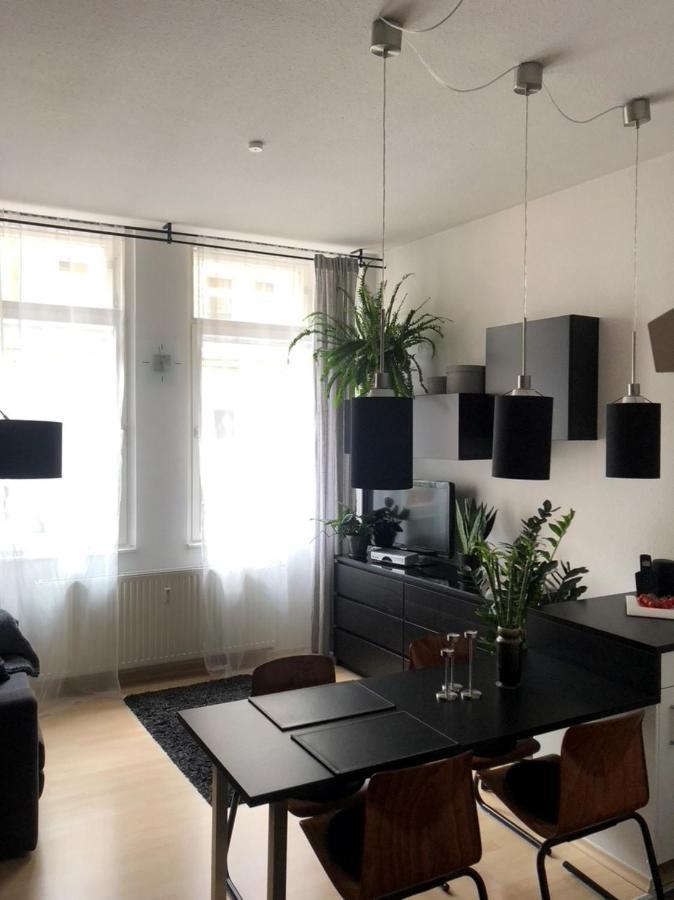 Gemuetliche 2 Zimmer Wohnung Neben Der Burg Krollwitz Exteriör bild