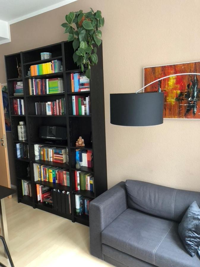 Gemuetliche 2 Zimmer Wohnung Neben Der Burg Krollwitz Exteriör bild